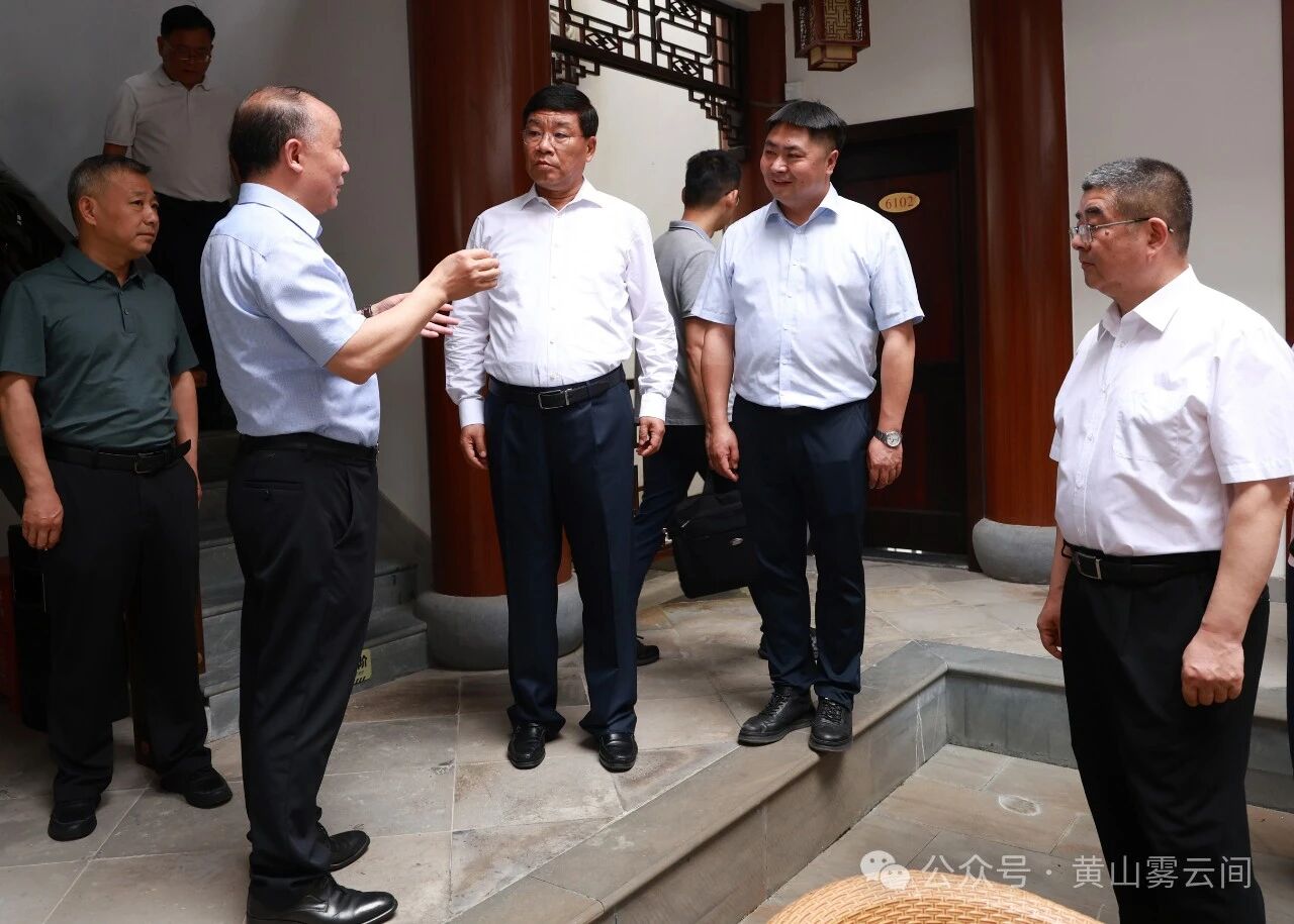 1762658956358038.jpg 969d9d76972bd34a958c0d8cfe578cc9.jpg