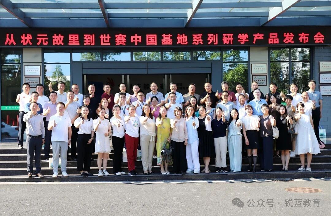 1762665448463034.jpg 2af24150042ee1159ac6b565bb9fa278.jpg