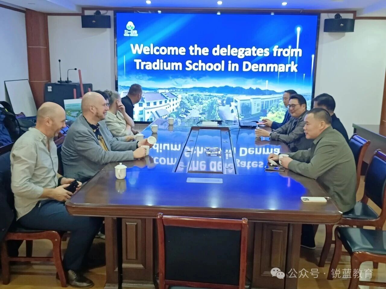 1762839750504280.jpg 14.jpg